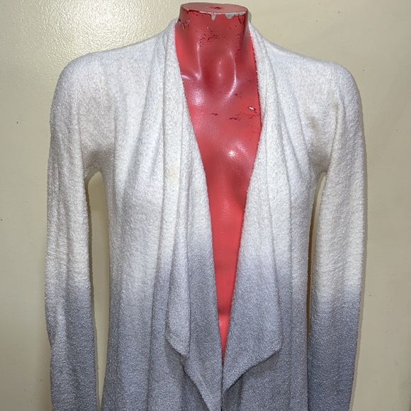 Barefoot Dreams cardigan sweater - Picture 2 of 5